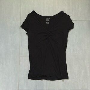 American Eagle Outfitters Classic Black Short Sleeve Tee